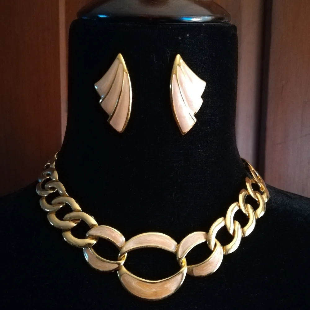 Vintage Enameled Pink & Gold Necklace & Earrings Set by Napier - Picture 1 of 10